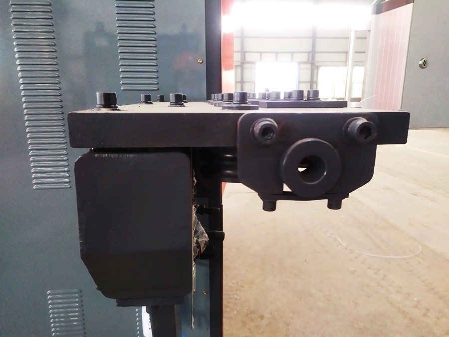 如何避免運作的故障 延遲數(shù)控彎箍機的易損件壽命呢？